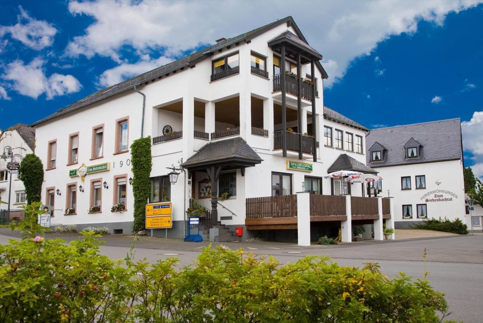 Landgasthof Zum Siebenbachtal Hotel Strotzbusch Luaran gambar