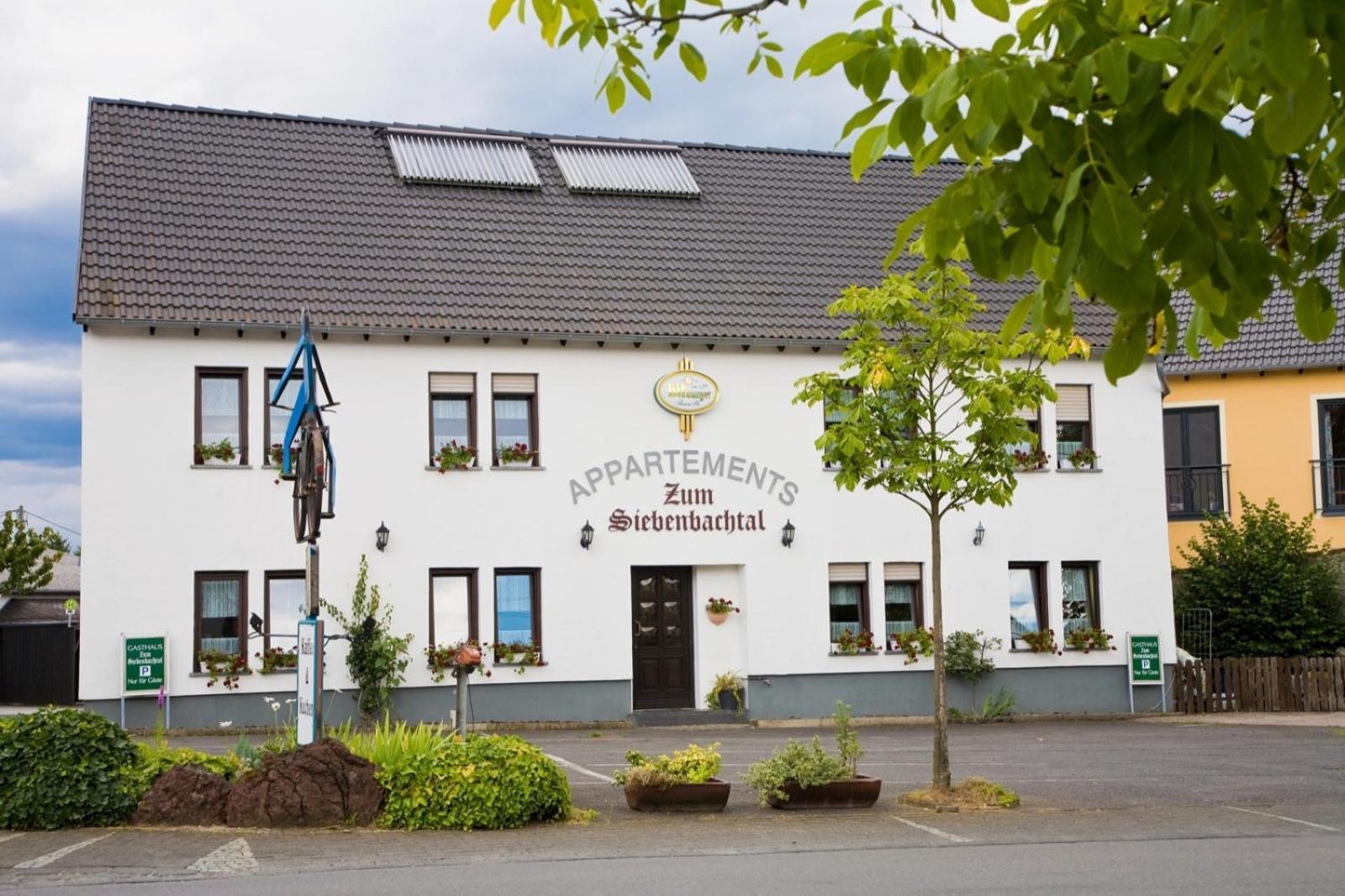 Landgasthof Zum Siebenbachtal Hotel Strotzbusch Luaran gambar